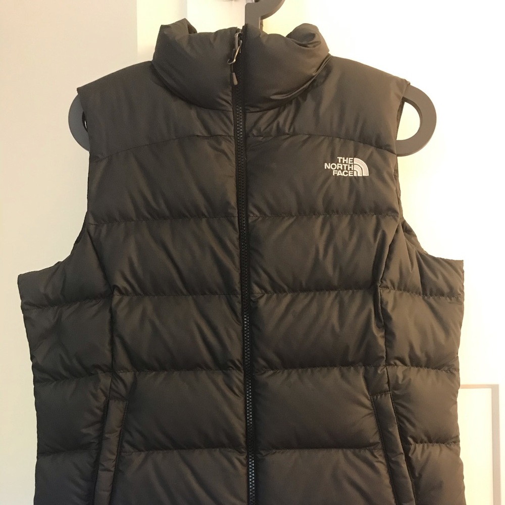 Womens Northface Nuptuse Vest NWT